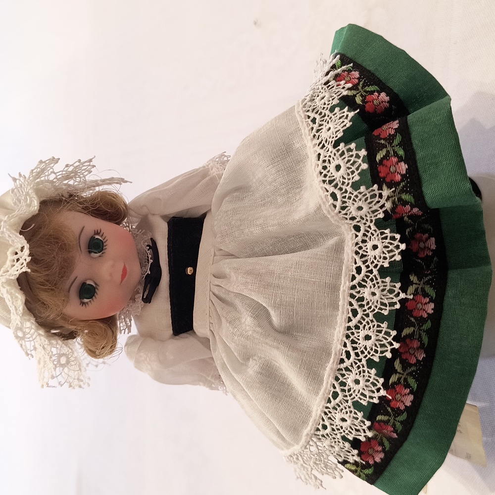 Madame Alexander Ireland Doll - Picture 5 of 16